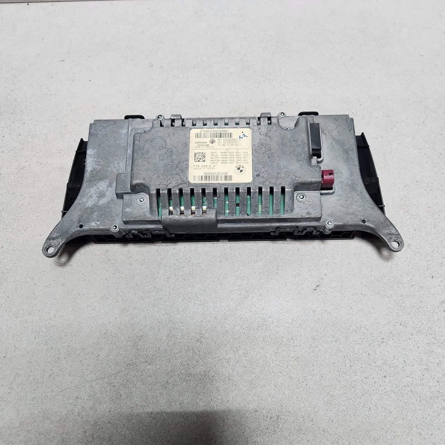 2012-2017 BMW X3 Central Information Display 9231321 X3 F25 and X4 F26
