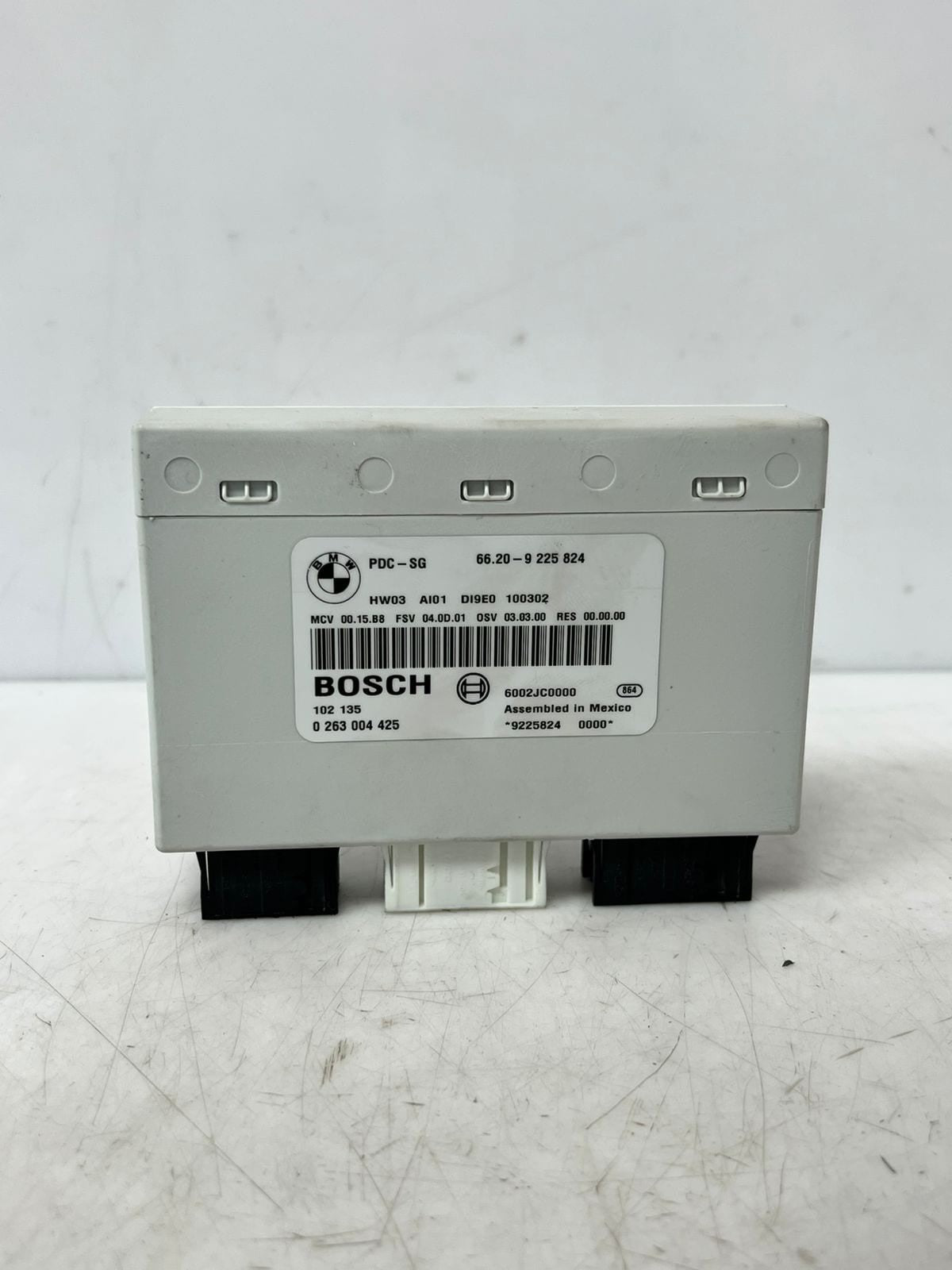 2011 BMW 335is E81 E93 E87 E90 E91 E92 Parking Distance Control Module 9225824
