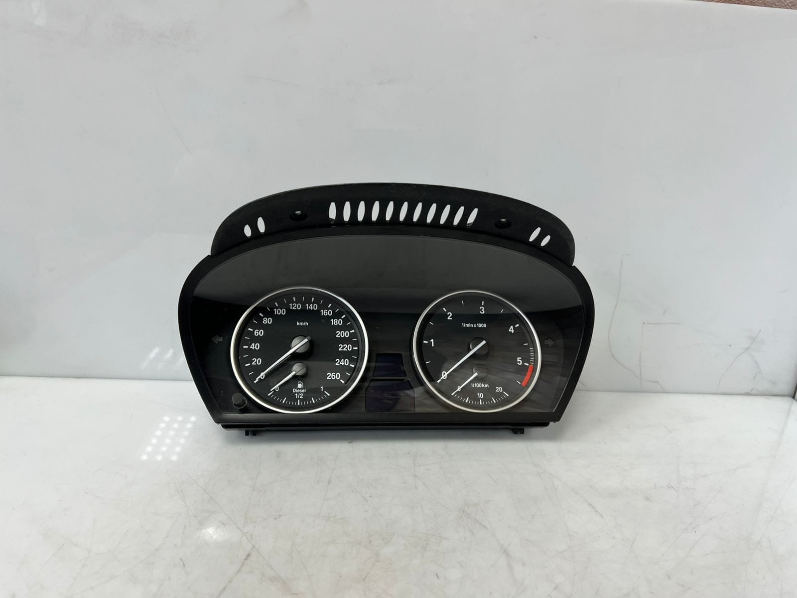 2006-2013 BMW X5 E70 SPEEDOMETER SIEMENS Instrument Cluster 9236818 OEM