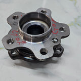 OEM BMW G20, G21, G30, G31, G38, G01 Wheel Hub With Bearing 6871193