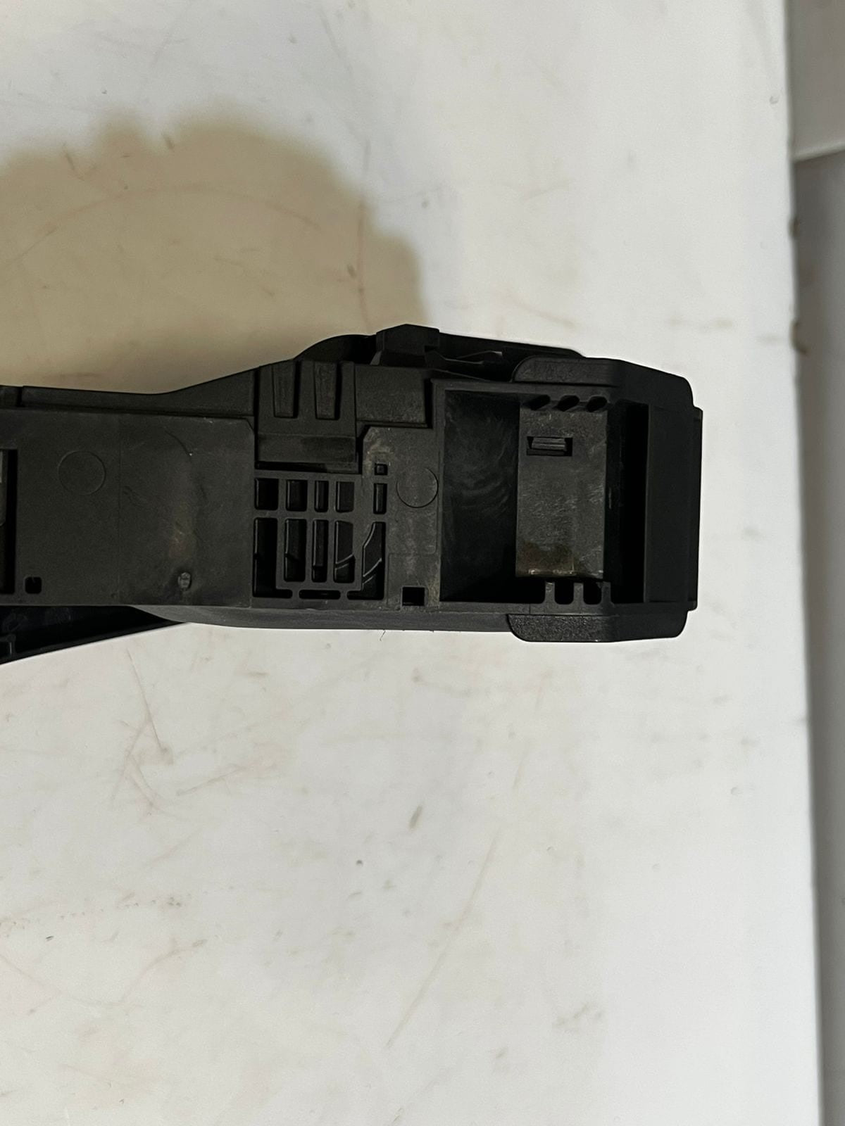 2007-2013 BMW 328i E90, E92, Z4, F48, F49 Accelerator Pedal Module 6889823 OEM
