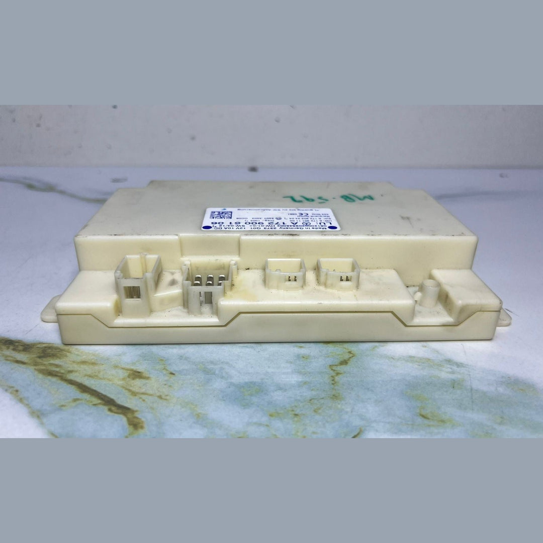 Mercedes W204 C-Class C350 C300 Keyless Go Entry Control Module A172 9006106 OEM