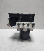 Bild in die Galerieansicht laden, 2015-2018 BMW X5 Abs Pump Control Module 6884733 X5 and X6
