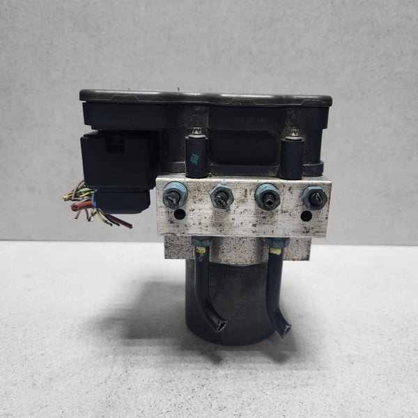 2015-2018 BMW X5 Abs Pump Control Module 6884733 X5 and X6
