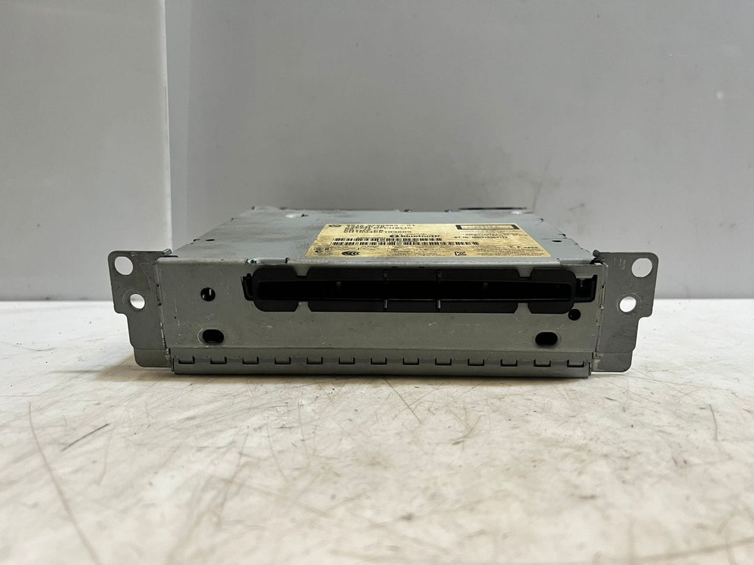 BMW 1 Series F20 F21 and 3 Series F22 F30 Radio Cd Player Head Unit 9290989