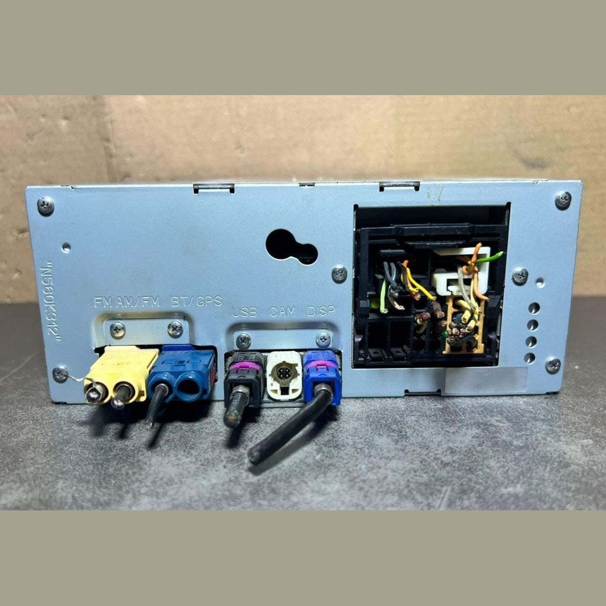 14–18 Mercedes W205 C-Class Radio Audio Head Unit CD Player A205 9008917 OEM