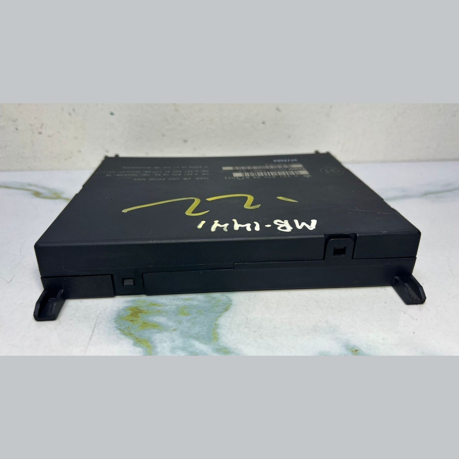 2007-2013 Mercedes-Benz S550 Rear Seat Control Module A2218702987