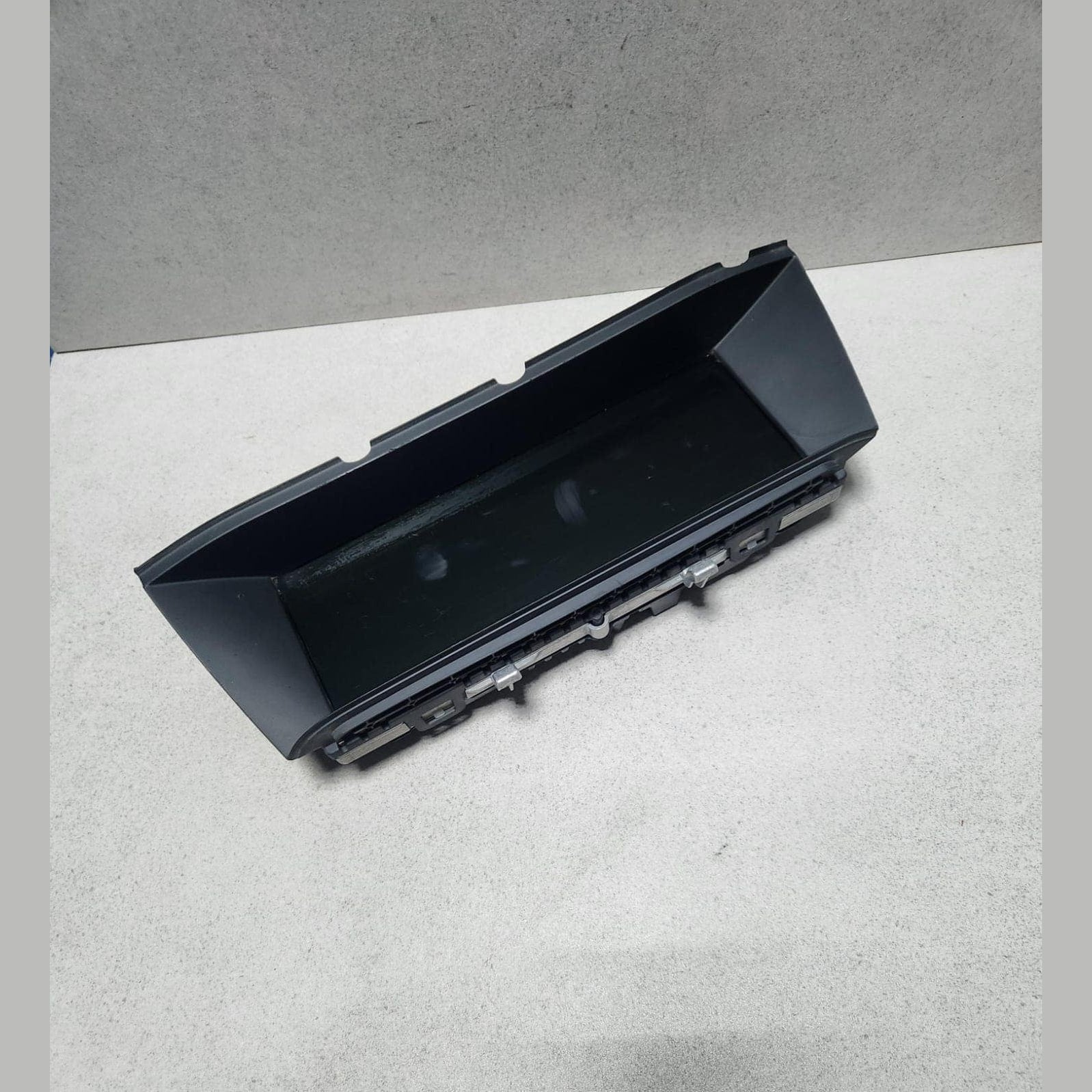 2011-2012 BMW 740i Central Information Display Screen 9268709 7 Series F01 F02