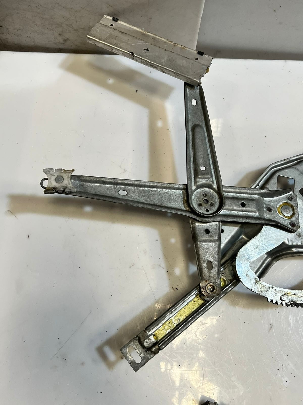 BMW 5 Series E34 Window Regulator Rear Right Electric 1944072 OEM