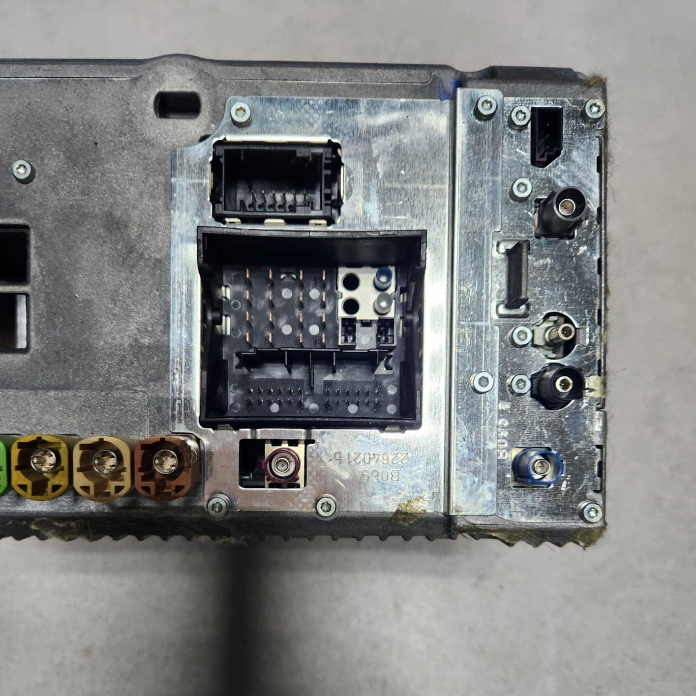 BMW Head Unit Radio Navigation 9311042 F30 F31 F25 and F07 