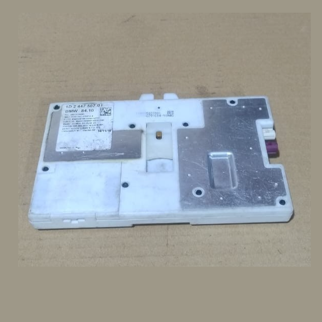 OEM BMW G11 G12 TELEMATICS COMMUNICATION ANTENNA CONTROL MODULE 1D 2447507