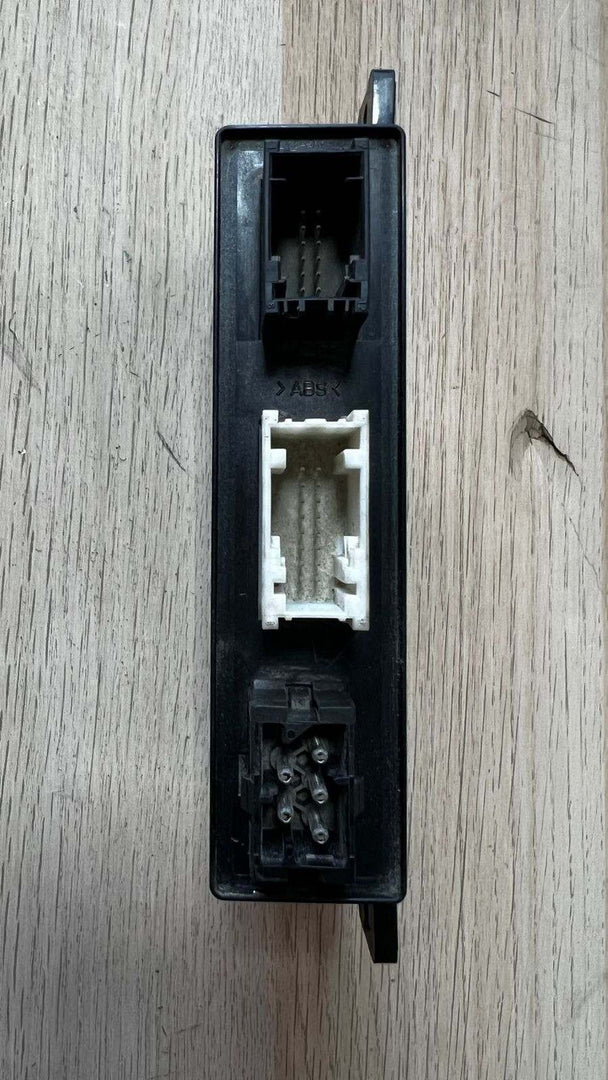 2001-2003 BMW 530i Front Left Door Control Unit 8376071 E39 5-Series