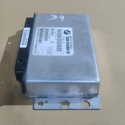 BMW E70 E71 X5M X6M REAR DIFFERENTIAL LOCK CONTROL MODULE 7595847