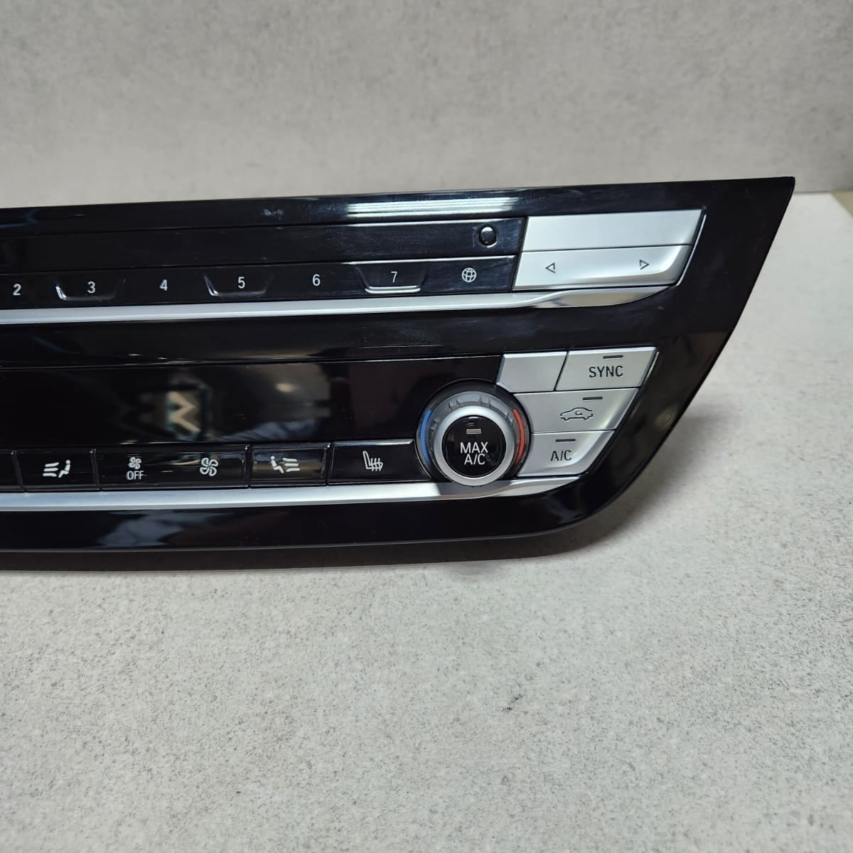 2018-2021 BMW X3 Climate Control Unit 7951988 X3 G01