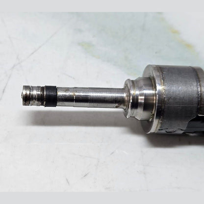 BMW Petrol Engine B46 B48 Fuel Injector Petrol 8656548 OEM Single Piece