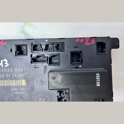 2006 Mercedes-Benz CLS500 Front Left Door Control Module A2198200026 W219 CLS 