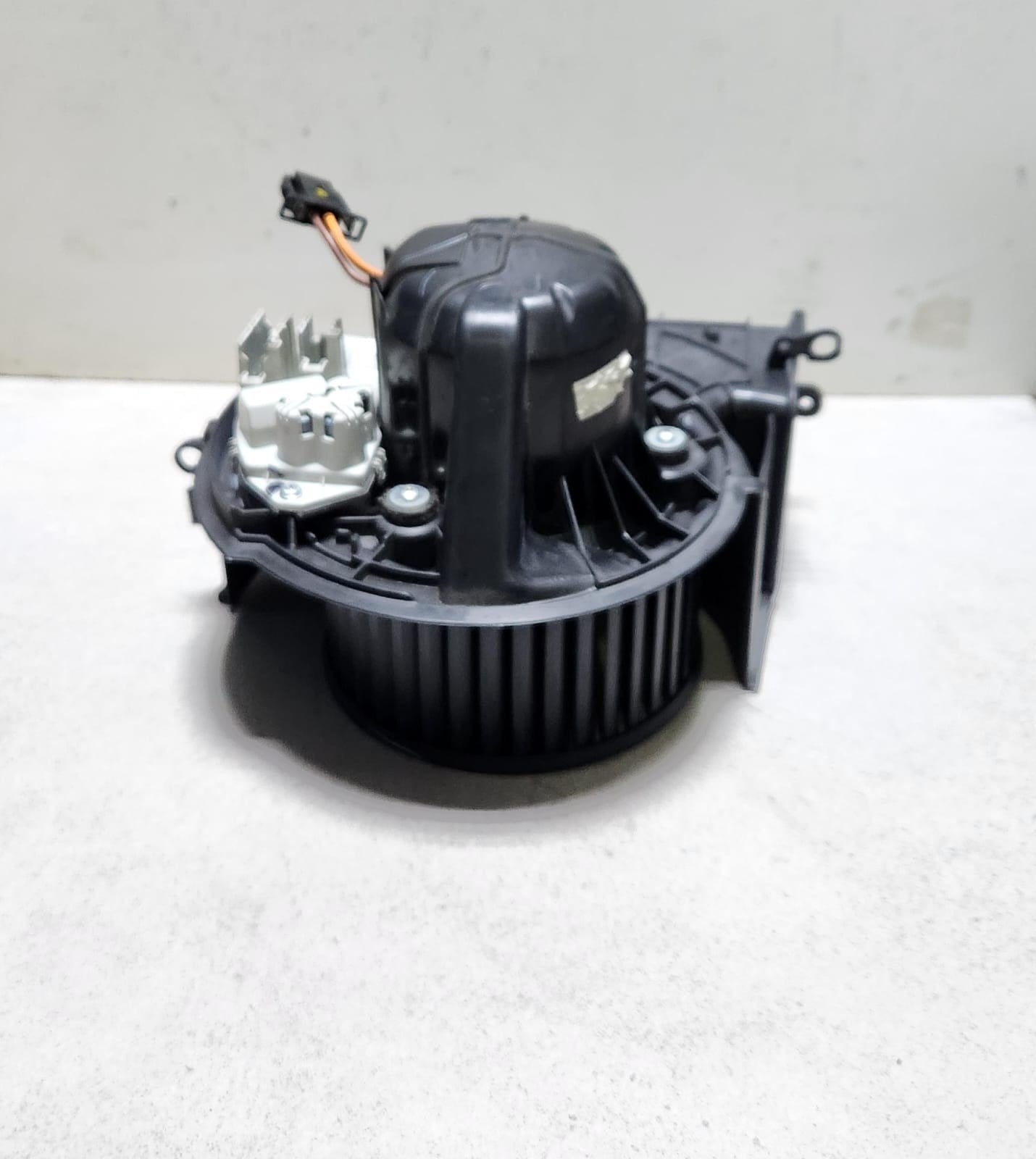 2007-2013 BMW X5 Heater Blower Motor T1001857A X5 E70 LHD