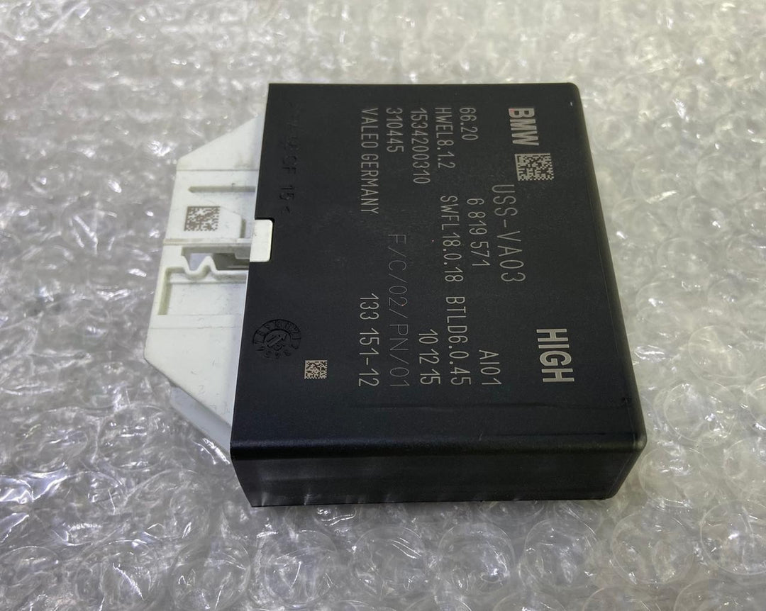 OEM BMW G11 G12 Park Assistant Control Module 6819571
