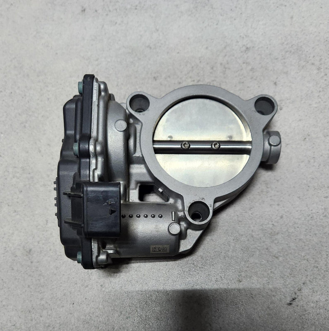 Genuine 2018-2020 BMW X2 Throttle Body 7619008 F48 G05 G07 G11 G1 G30 F90 F92