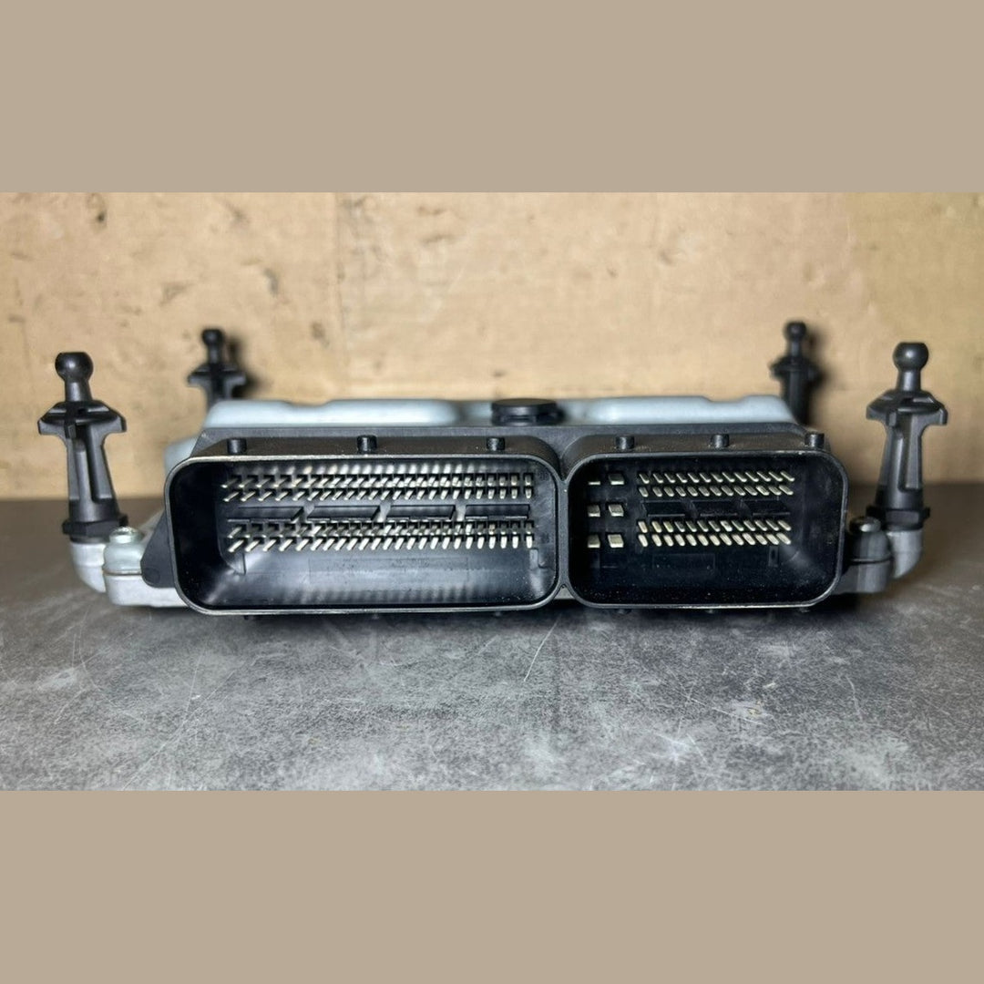 02-09 Mercedes-Benz W211 Engine Control Module Unit ECM ECU A272 1533391 OEM