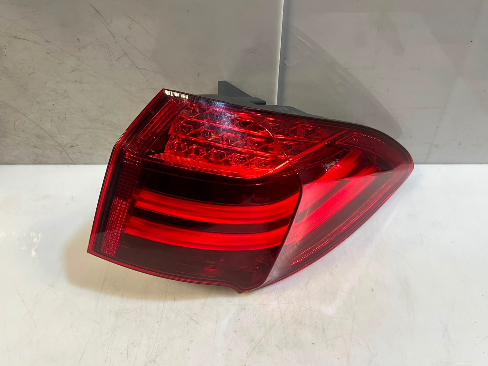 2014 BMW 5 Gran Turismo 507 LCI Rear Right Tail Light BACK LIGHT 7306166 OEM