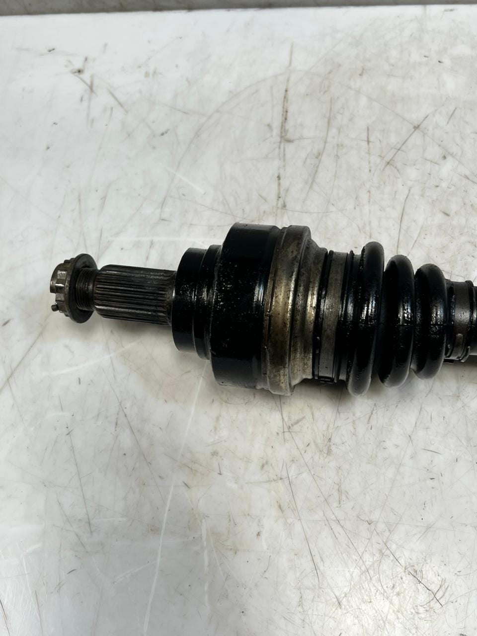 2014-2016 BMW 435i F32 Rear RIGHT Axle Shaft 7597678