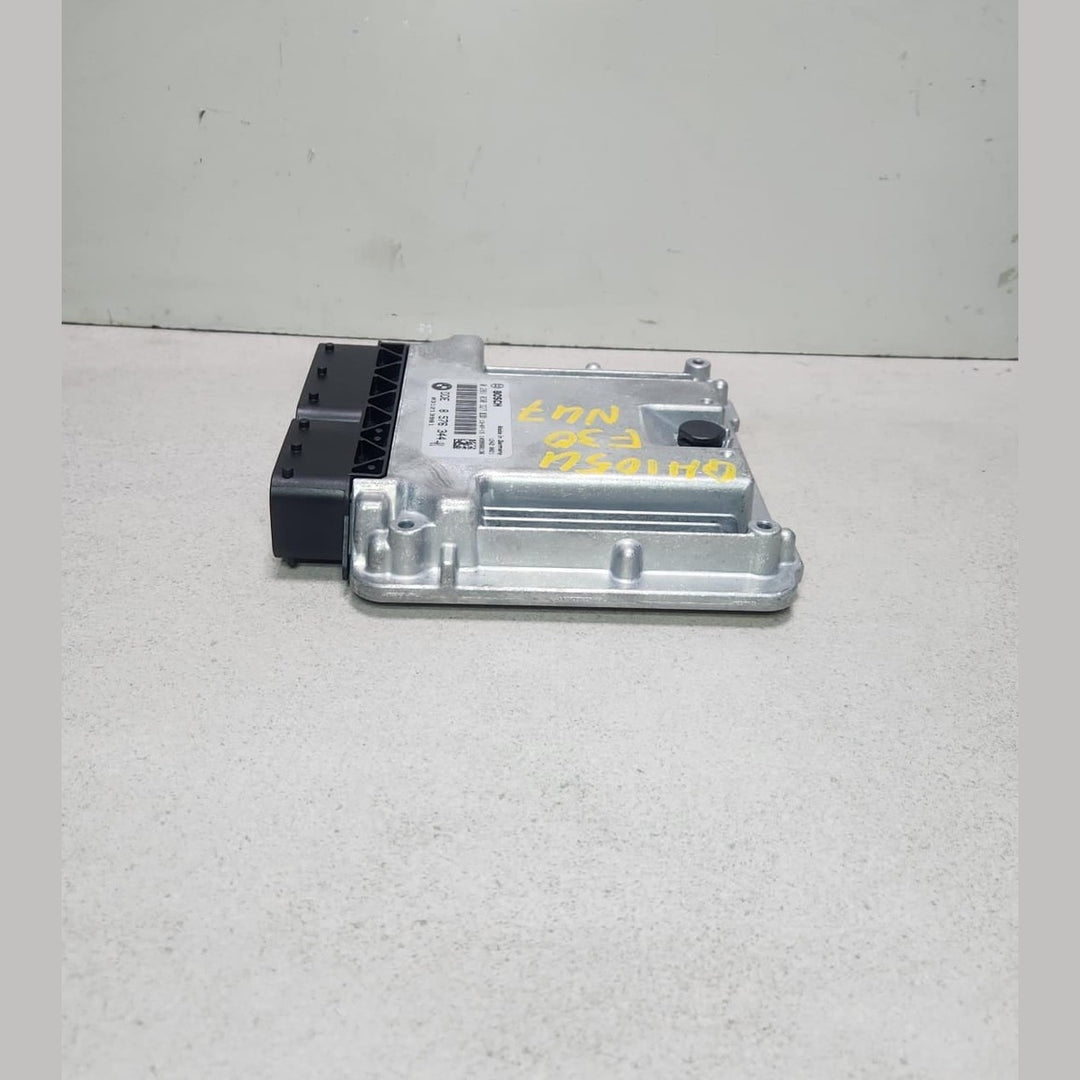 BMW F30 N47 DDE Engine Control Unit ECU ONLY 8576344 OEM