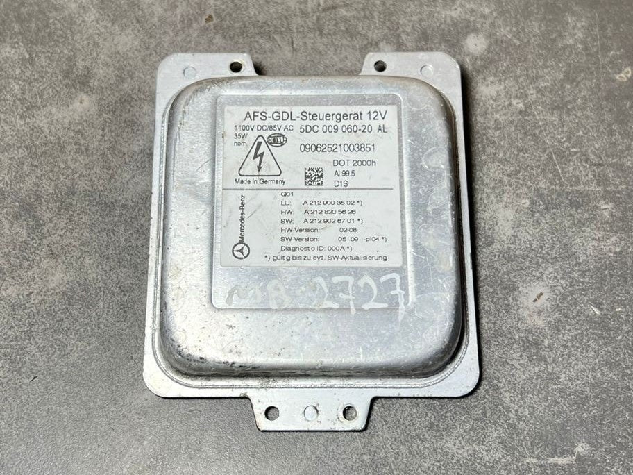 Mercedes W212 E-Class Xenon Light Headlight Control Module Unit A212 9003502 OEM