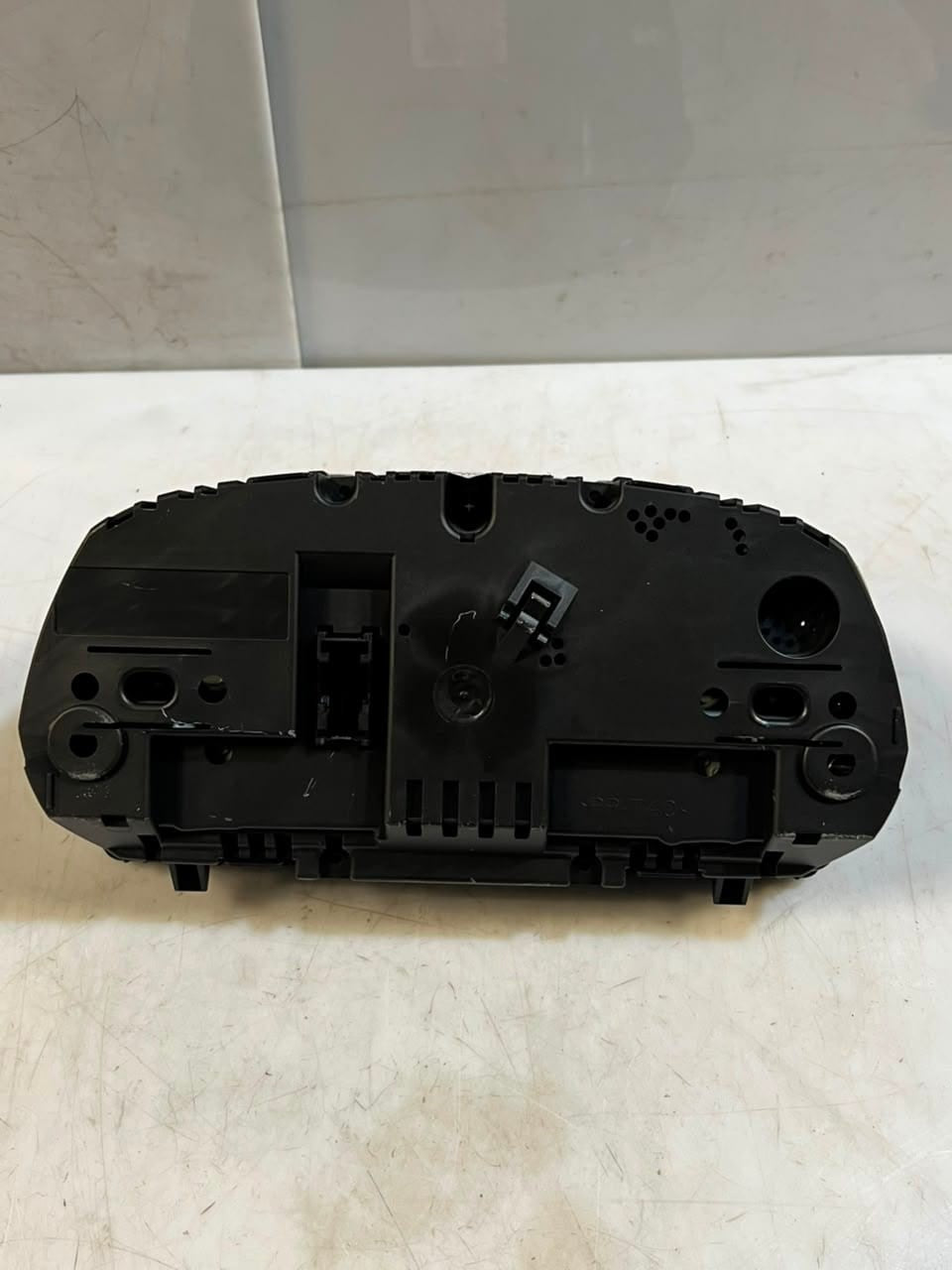 2010-2012 BMW X1 E84 INSTRUMENT CLUSTER Speedometer 9242340 OEM