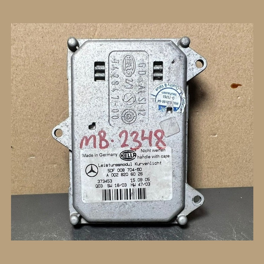 Mercedes W212 W204 Xenon Light Headlight Control Module Unit A002 8206026 OEM