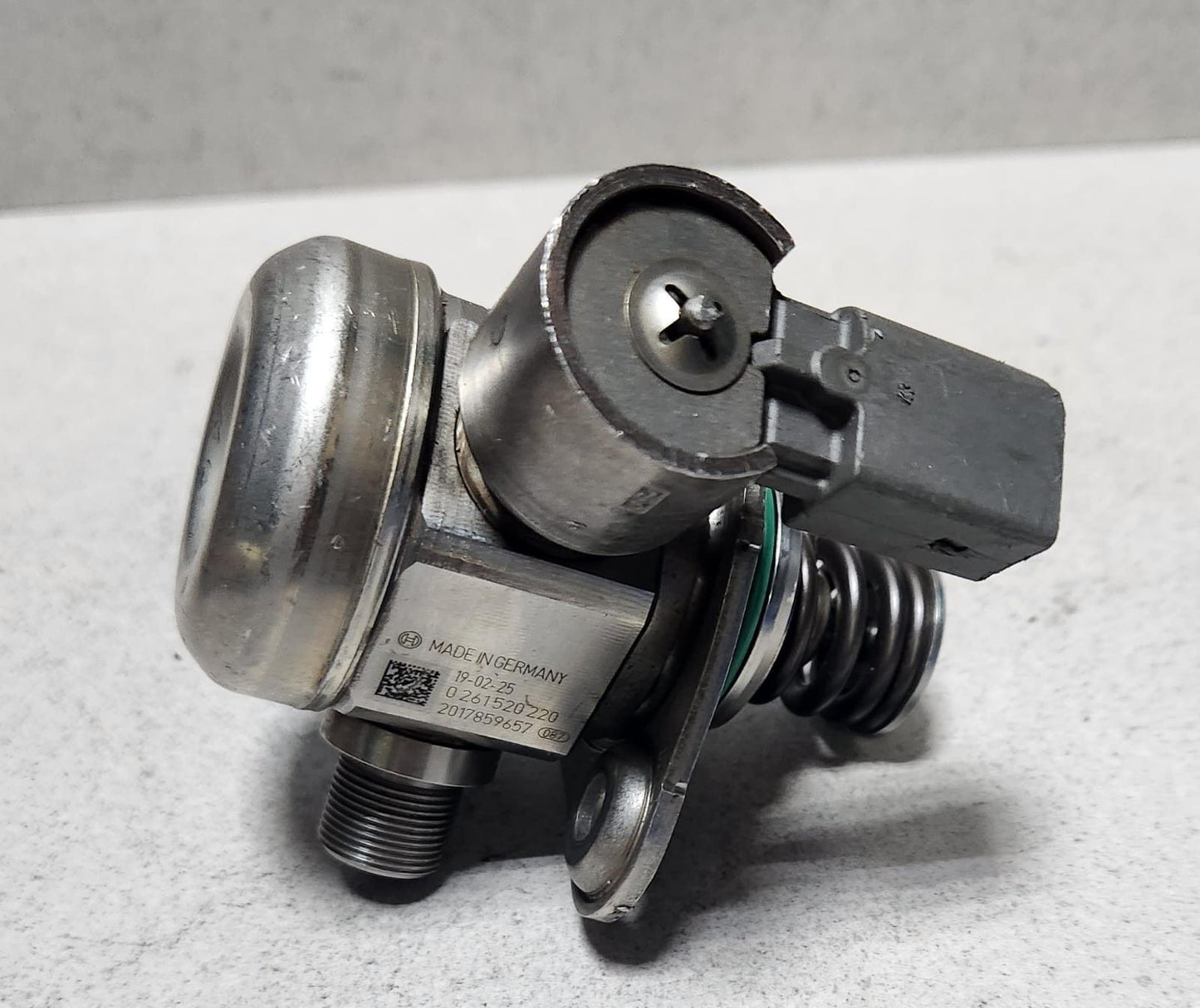 2012-2018 Mercedes-Benz CLS550 High Pressure Fuel Pump A2780701101