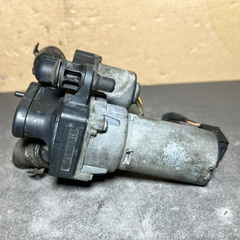 00-06 Mercedes Benz W220 S-Class Water Pump Heating Control Valve A220 8300284