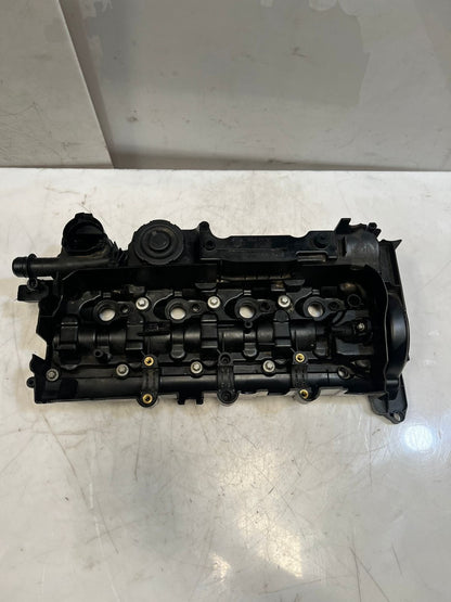 BMW F20 F22 F21 E90 E91 E92 E93 Cylinder Head Valve Cover 8589941 OEM
