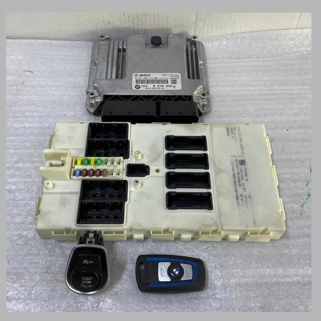 OEM BMW 320d 2013 F31 F30 N47 ENGINE CONTROL ECU UNIT KIT DDE 8578946 BOSCH