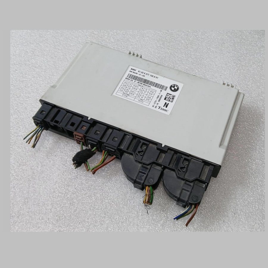 10-19 BMW 2 3 4 5 6 7 X (F22 F30 F32 F15 F16 F85 F86) HEATED SEAT CONTROL MODULE
