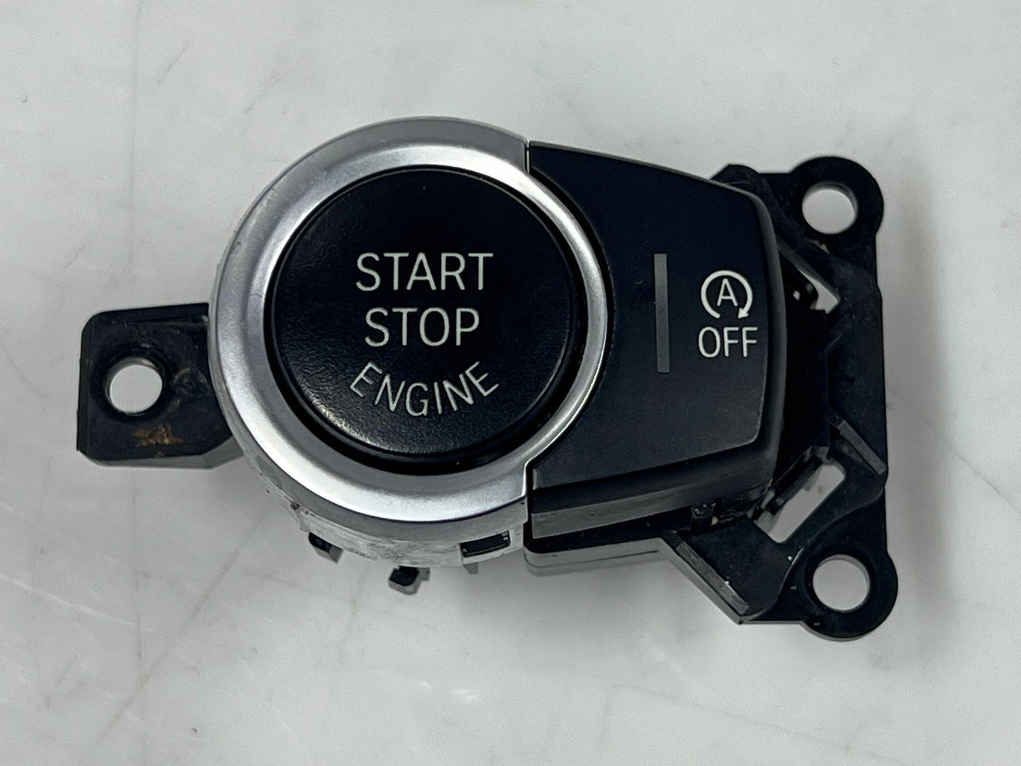 2014-2018 BMW F30 330d F32 430d F34 diesel X5 Engine Control Unit 8585380
