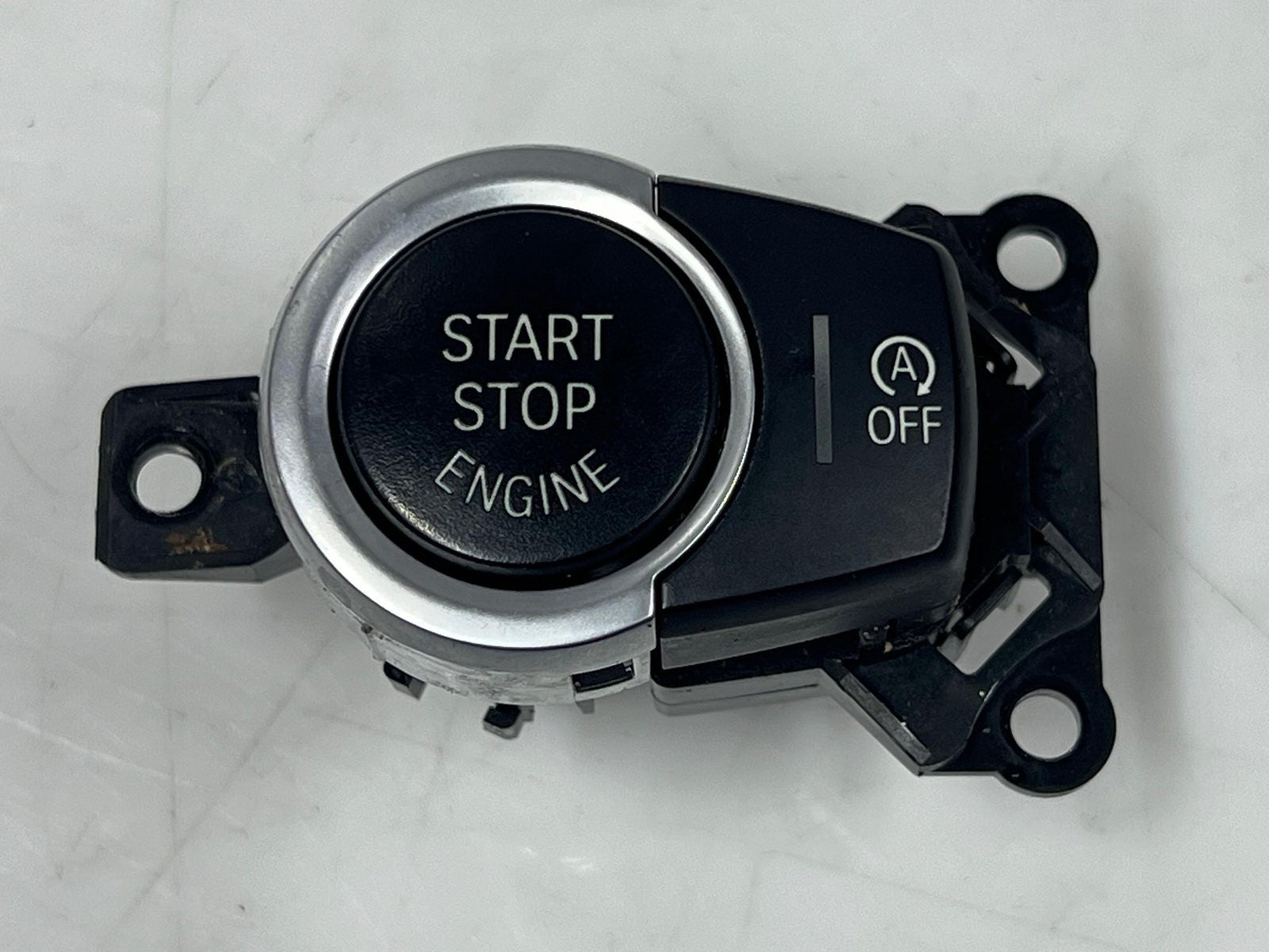 2014-2018 BMW F30 330d F32 430d F34 diesel X5 Engine Control Unit 8585380
