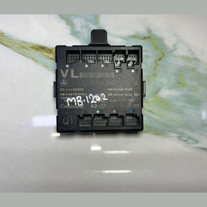 Mercedes W166 ML GLE GL Front Left Side Door Control Module A166 9004102 OEM