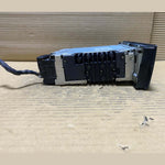 Bild in die Galerieansicht laden, 2007-2009 BMW 328i Professional Radio Head Unit 6983018 E90 E91 3 Series and E87