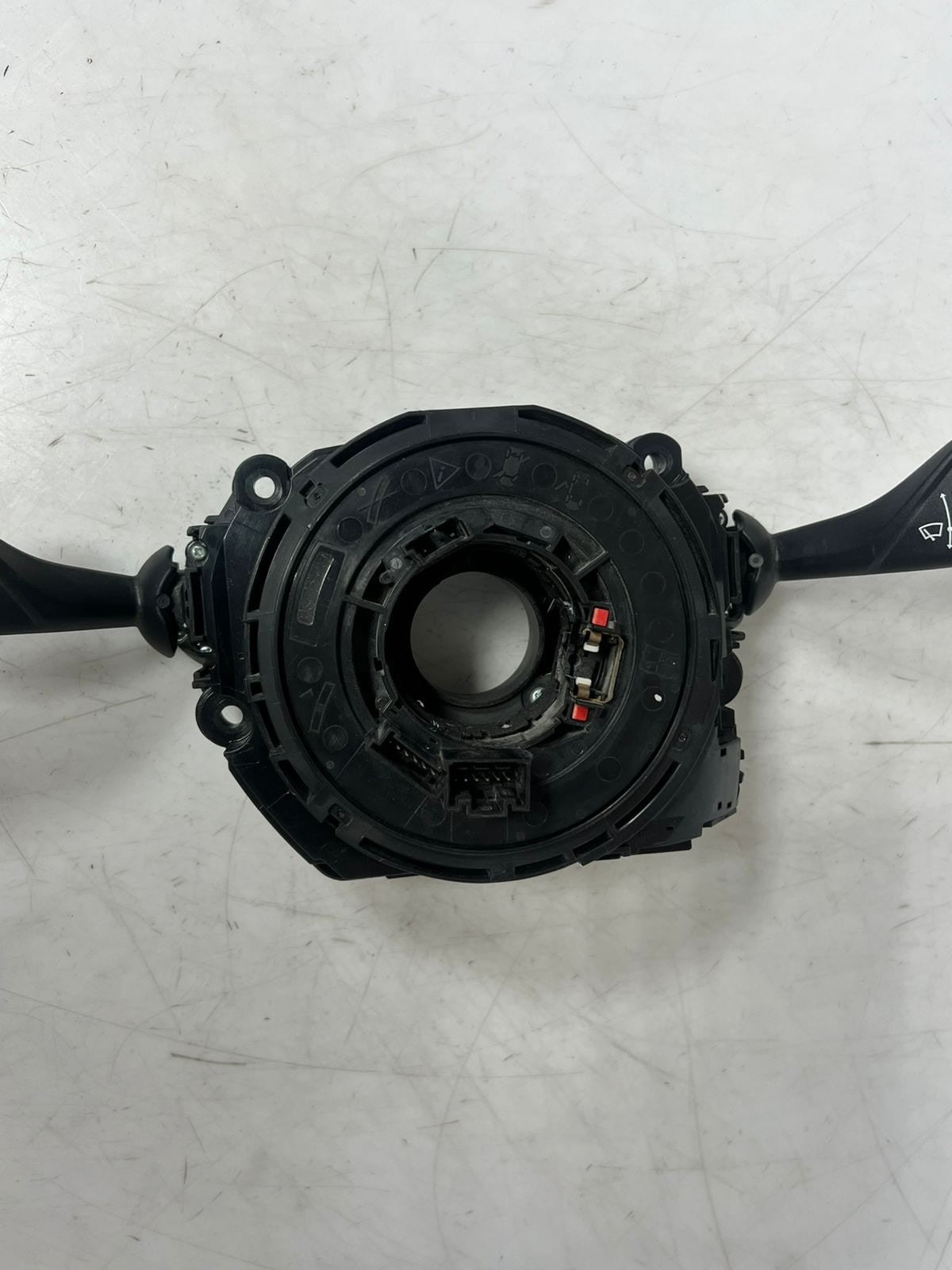 2015-2020 BMW X1 F45 F46 F48 X2 F39 X5 F15 F85M Steering Column Switch 6827372