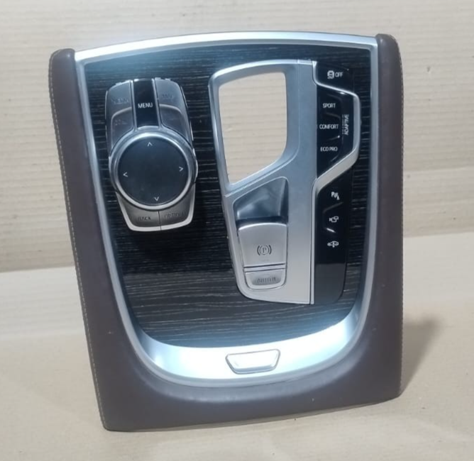 BMW G11 G12 CENTER CONSOLE TRIM COVER WITH KNOB CONTROLLER SWITCHES,  9352292