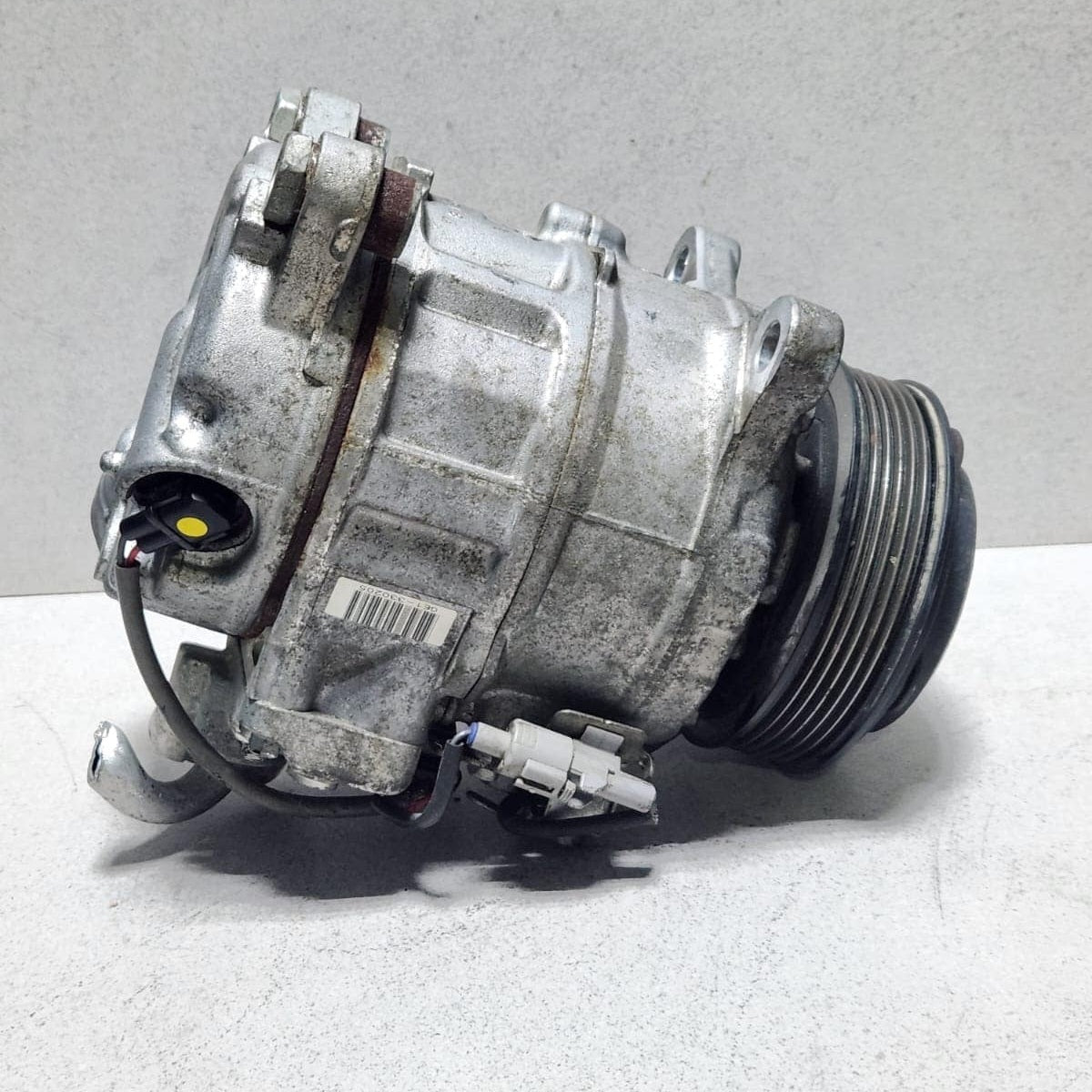 2014-2016 BMW 228i Air Conditioning Compressor 9330825 2 Series F22 F23