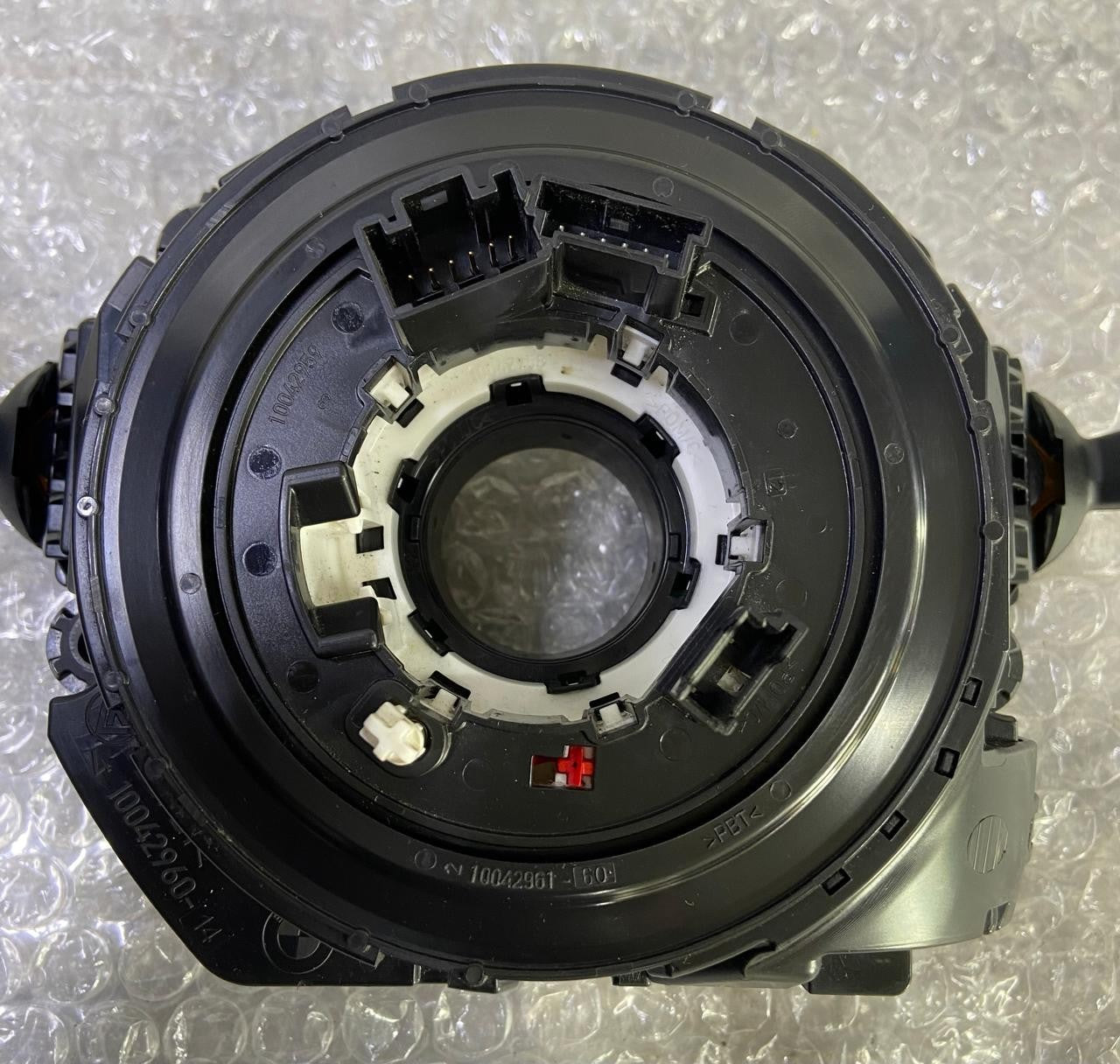 OEM BMW F30 F48 STEERING RING MULTIFUNCTION CONTROL SWITCH 9351140