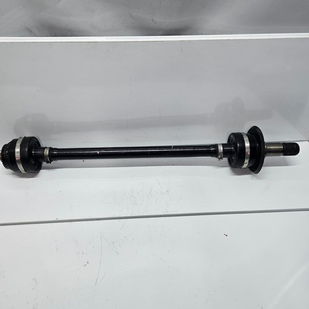 BMW X5 G05, X6 G06, and X7 G07 Rear Left Driveshaft 8487511