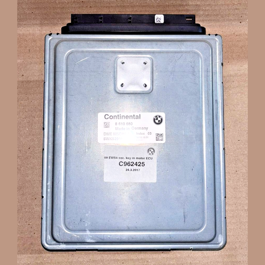 BMW 5 SERIES F02  F10 550I N63 ENGINE CONTROL UNIT  ECU KIT WITH KEY  8610680