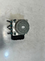 Load image into Gallery viewer, 2012-2019 BMW 114d 116d 118i 328i ABS ANTI LOCK BRAKE Pump Module 6875814 OEM