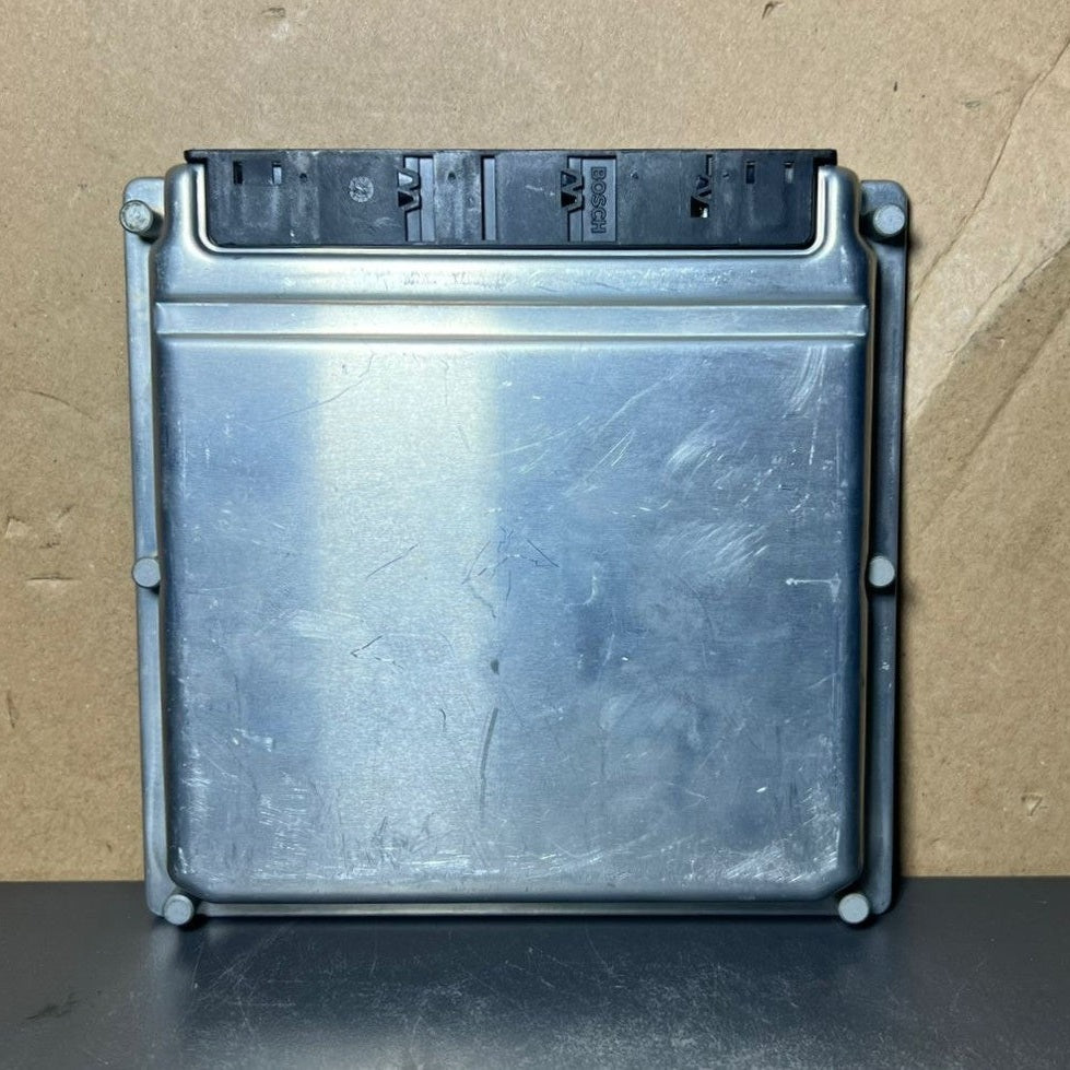 01-06 Mercedes W220 S-Class Engine Control Module Unit ECM ECU A113 1532279 OEM