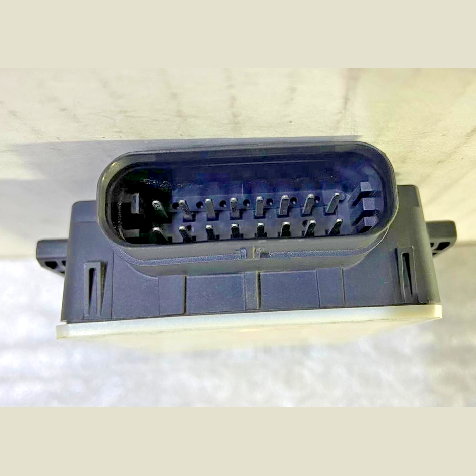 OEM BMW F40 G20 G30 G31 G11 G01 Near Range Radar Sensor Control Module 5A578B9