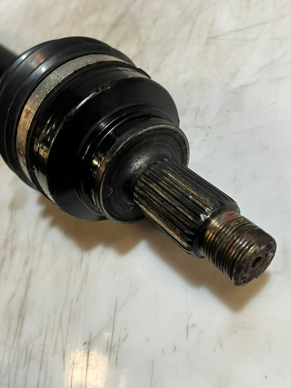 2011 BMW 3' 4' F30 F31 F34 F32 F33 F36 LCI LEFT Rear Axle Drive Shaft 7637445 