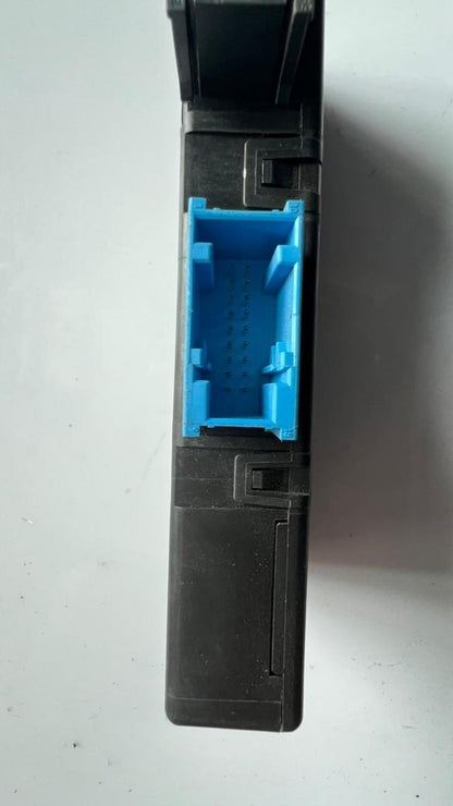 2010-2016 BMW X3 Central Gateway Control Module 9286953 ZGW X3 X4 F25 F26